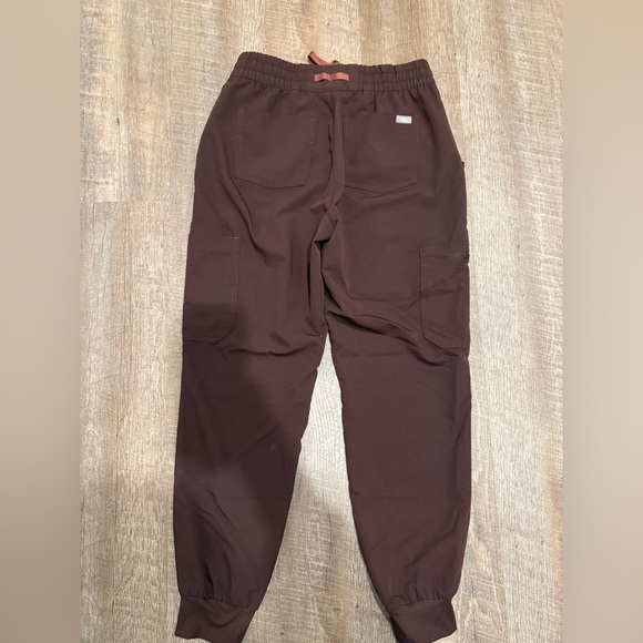 Figs Women's Scrub Set in Dark Brown/Burgundy - Picture 10 of 10